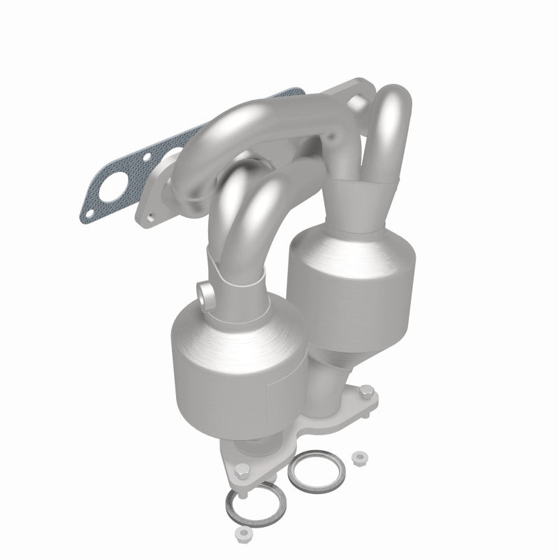 MagnaFlow OEM-Grade Direct-Fit Catalytic Converter - Toyota MR2 Spyder 1.8L (2000-2005), 360 degree view