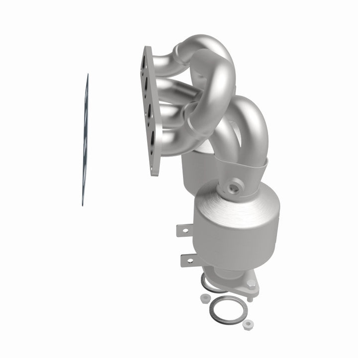 MagnaFlow OEM-Grade Direct-Fit Catalytic Converter - Toyota MR2 Spyder 1.8L (2000-2005), view 4