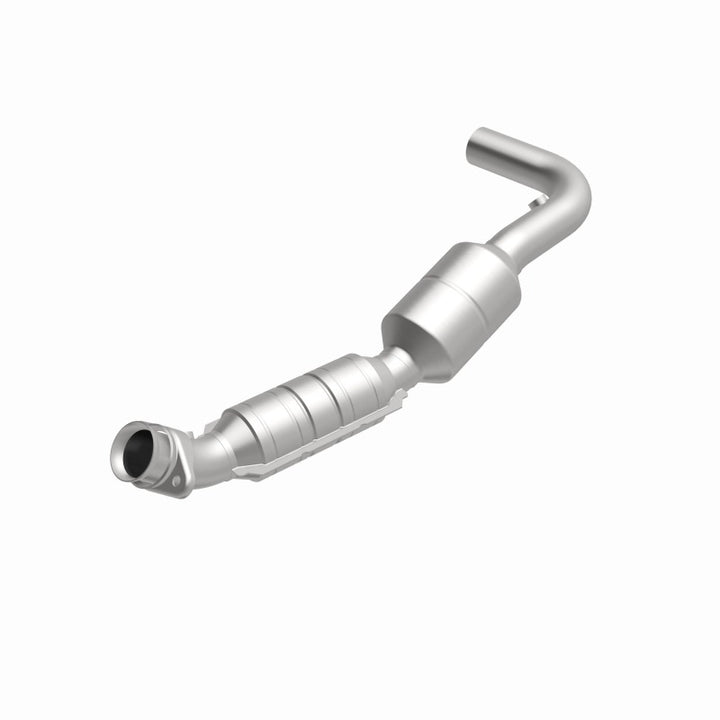 MagnaFlow OEM Grade Direct-Fit Catalytic Converter - Ford E-150 / E-250 4.6L 2005-2007 - Driver Side, 360 degree view