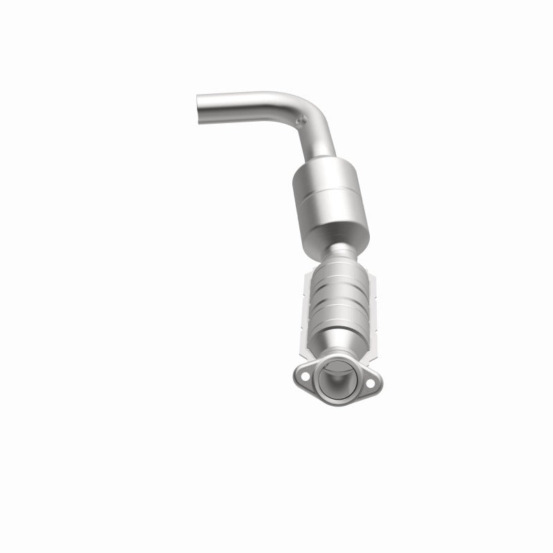 MagnaFlow OEM Grade Direct-Fit Catalytic Converter - Ford E-150 / E-250 4.6L 2005-2007 - Driver Side, 360 degree view