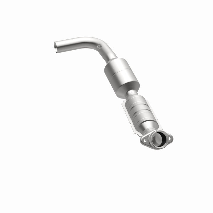MagnaFlow OEM Grade Direct-Fit Catalytic Converter - Ford E-150 / E-250 4.6L 2005-2007 - Driver Side, 360 degree view