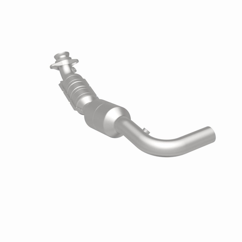 MagnaFlow OEM Grade Direct-Fit Catalytic Converter - Ford E-150 / E-250 4.6L 2005-2007 - Driver Side, 360 degree view
