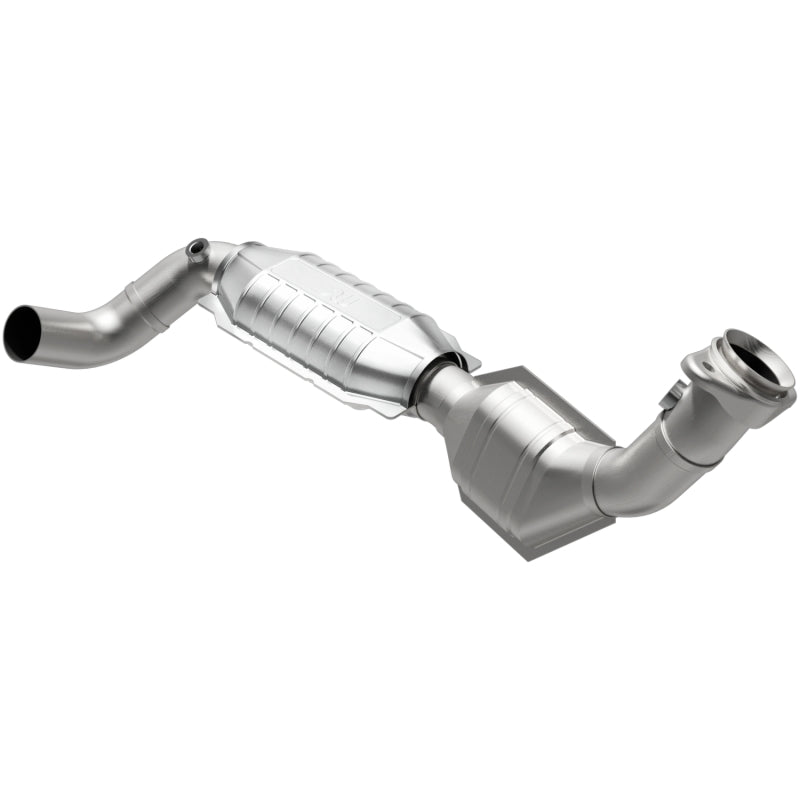 MagnaFlow OEM-Grade Direct-Fit Catalytic Converter - Ford F-150 2000-2004 5.4L