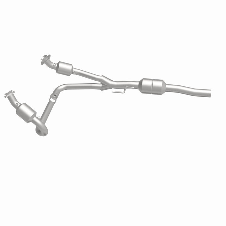 MagnaFlow OEM-Grade Direct-Fit Catalytic Converter - Dodge Durango 2002-2003 5.9L, view 10