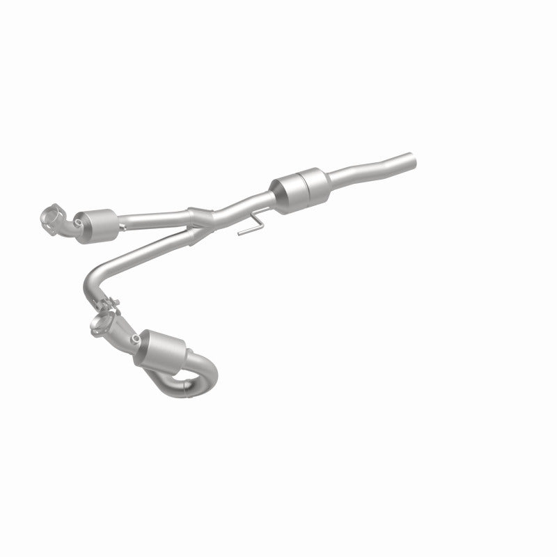 MagnaFlow OEM-Grade Direct-Fit Catalytic Converter - Dodge Durango 2002-2003 5.9L, view 36