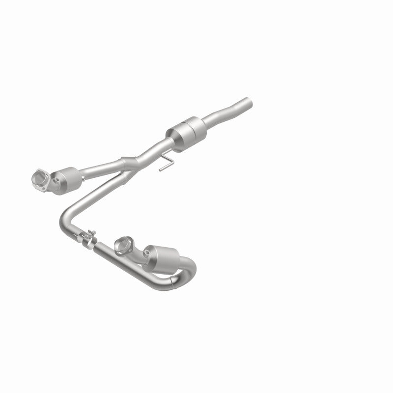 MagnaFlow OEM-Grade Direct-Fit Catalytic Converter - Dodge Durango 2002-2003 5.9L, view 5