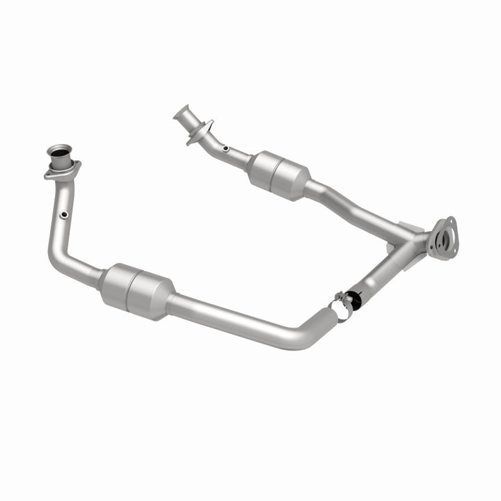 MagnaFlow OEM-Grade Direct-Fit Catalytic Converter - Ford E-150 E-250 E-350 Econoline 2000-2003 5.4L, view 29