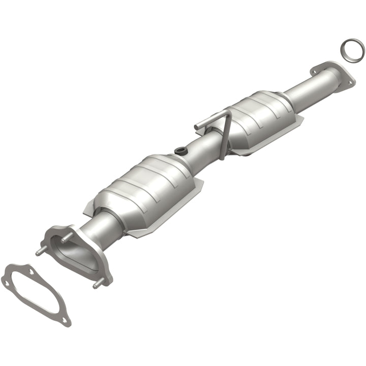 MagnaFlow OEM-Grade Direct-Fit Catalytic Converter - Ford Ranger Mazda B3000 B4000 2001-2003 V6 - Rear