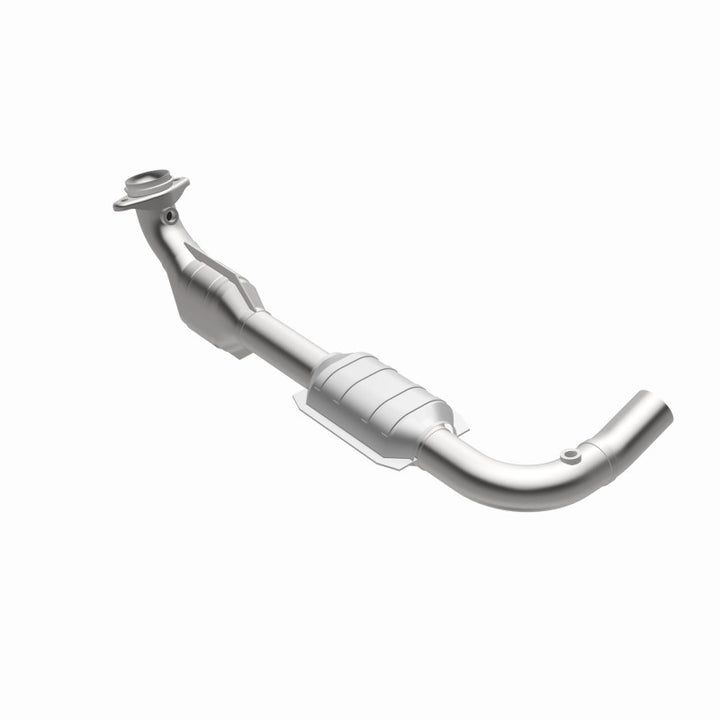 MagnaFlow OEM-Grade Direct-Fit Catalytic Converter - Ford E-150 E-250 Econoline 2000-2004 4.6L - Driver Side, view 17