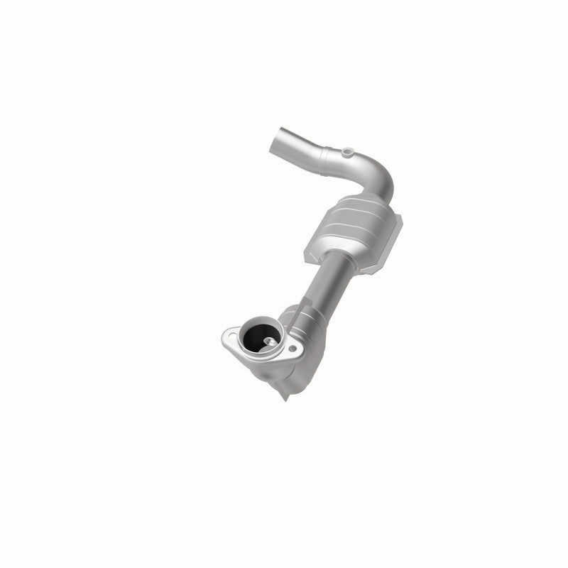 MagnaFlow OEM-Grade Direct-Fit Catalytic Converter - Ford E-150 E-250 Econoline 2000-2004 4.6L - Driver Side, view 33