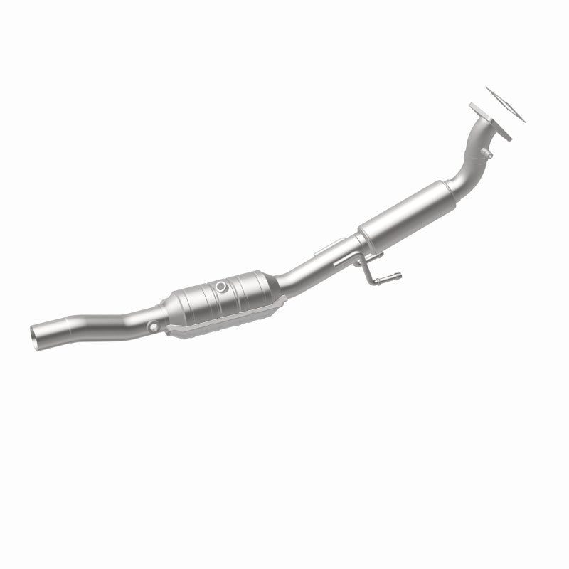 MagnaFlow OEM-Grade Direct-Fit Catalytic Converter - Volkswagen Jetta 2004-2005 2.0L, 360 degree view