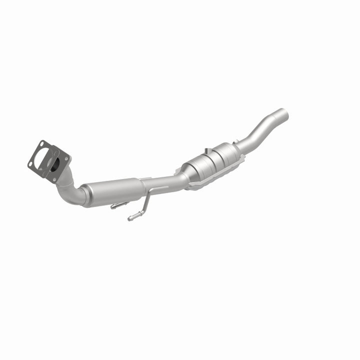 MagnaFlow OEM-Grade Direct-Fit Catalytic Converter - Volkswagen Jetta 2004-2005 2.0L, 360 degree view