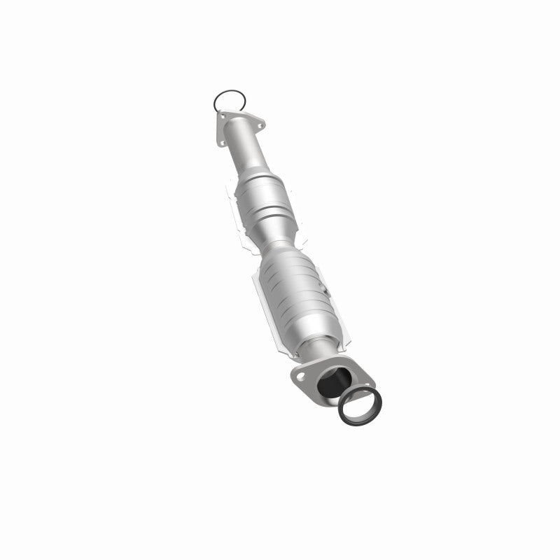 MagnaFlow OEM-Grade Direct-Fit Catalytic Converter - Acura RL 1996-2004 3.5L, view 4