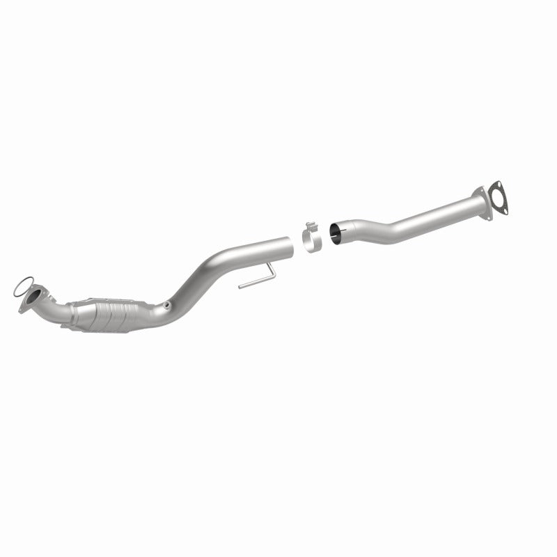 MagnaFlow OEM Grade Direct-Fit Catalytic Converter - Chevrolet Express / GMC Savana 4.8L 2006-2010 - Passenger Side, 360 degree view