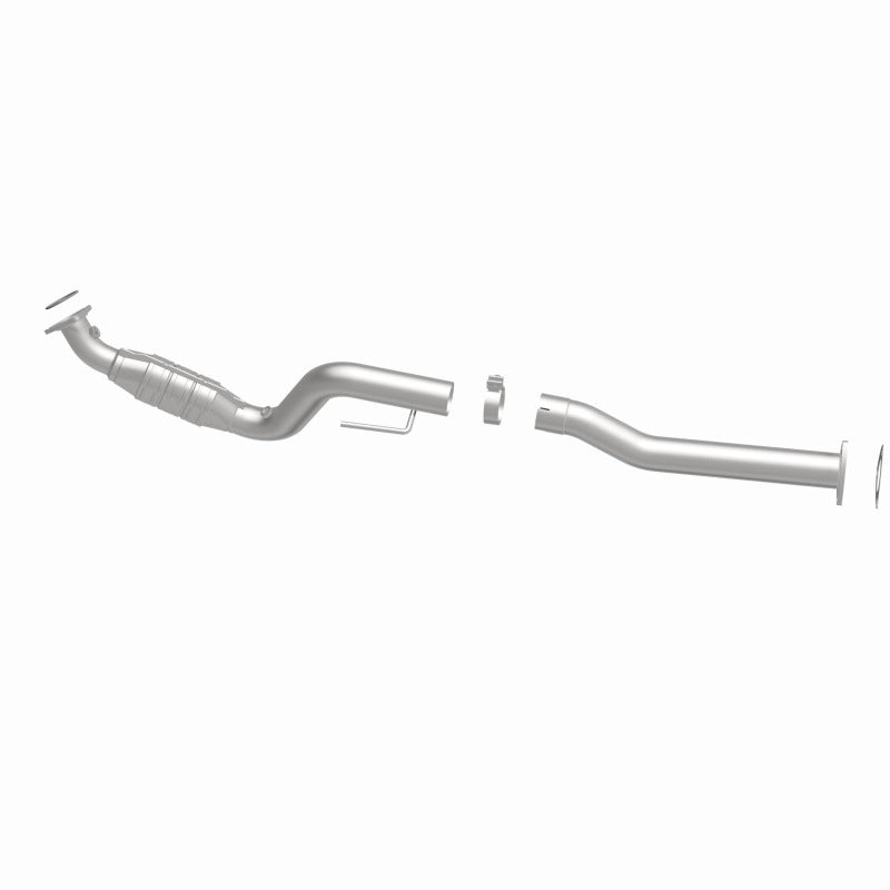 MagnaFlow OEM Grade Direct-Fit Catalytic Converter - Chevrolet Express / GMC Savana 4.8L 2006-2010 - Passenger Side, 360 degree view