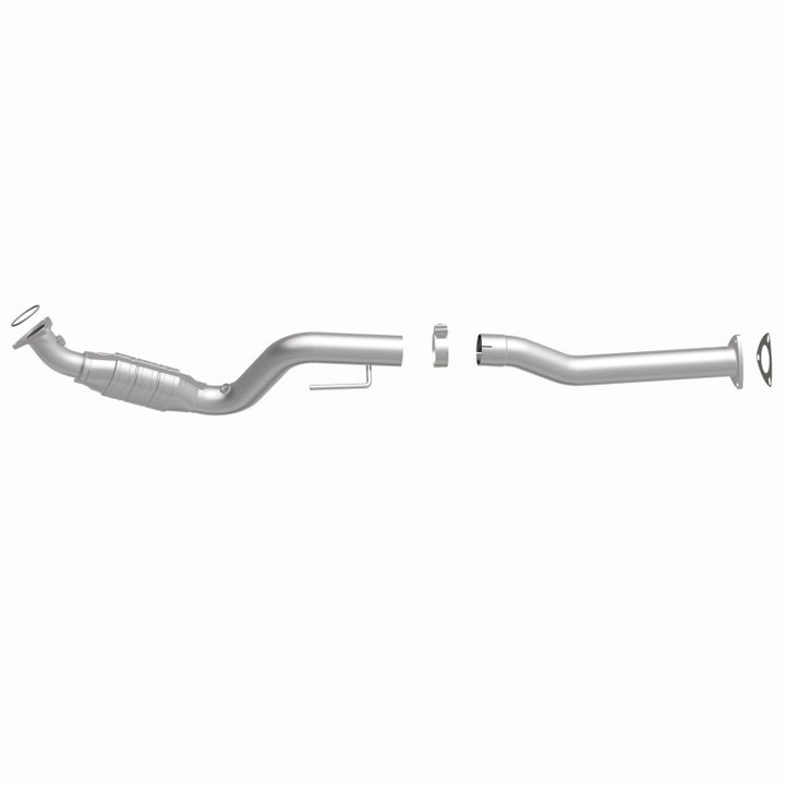 MagnaFlow OEM Grade Direct-Fit Catalytic Converter - Chevrolet Express / GMC Savana 4.8L 2006-2010 - Passenger Side, 360 degree view
