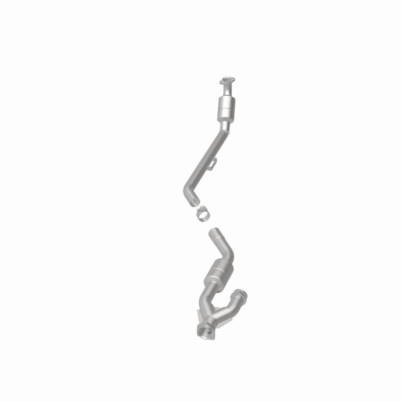 MagnaFlow OEM-Grade Direct-Fit Catalytic Converter - Mercedes-Benz CLK320 2003-2005 3.2L, view 3