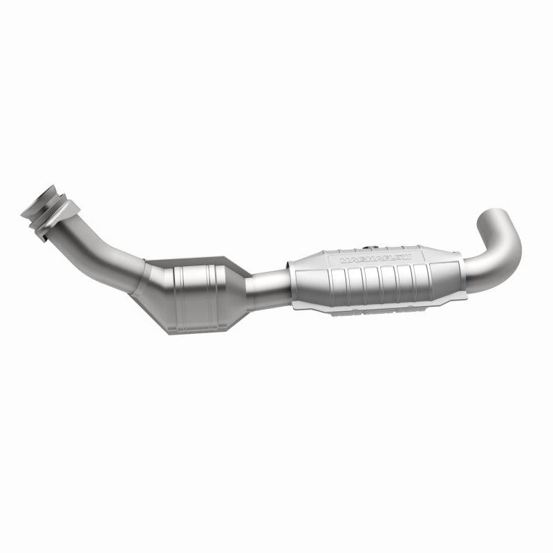 MagnaFlow OEM Grade Direct-Fit Catalytic Converter - Ford F-150 / F-150 Heritage 4.2L 2001-2004, 360 degree view
