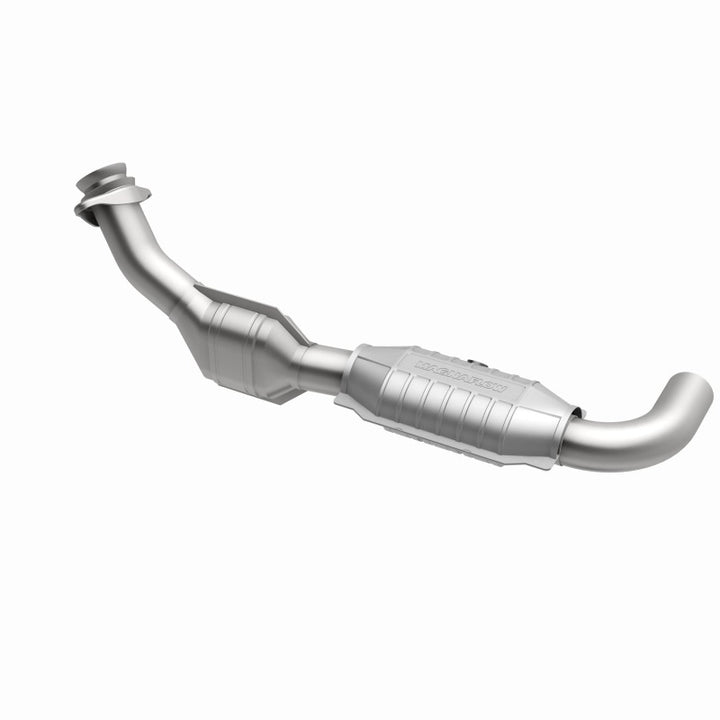 MagnaFlow OEM Grade Direct-Fit Catalytic Converter - Ford F-150 / F-150 Heritage 4.2L 2001-2004, 360 degree view