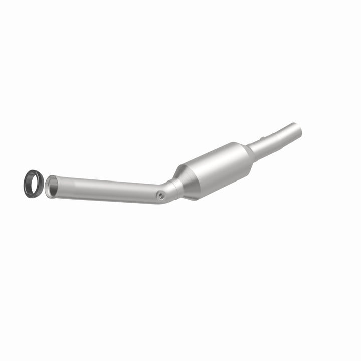 MagnaFlow OEM-Grade Direct-Fit Catalytic Converter - Toyota Echo / Scion xA 1.5L 2000-2006 (51821), 360 degree view