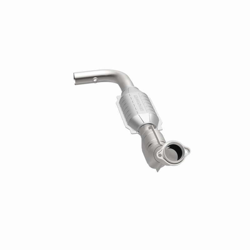MagnaFlow OEM-Grade Direct-Fit Catalytic Converter - Ford F-150 1997-2000 5.4L, 360 degree view