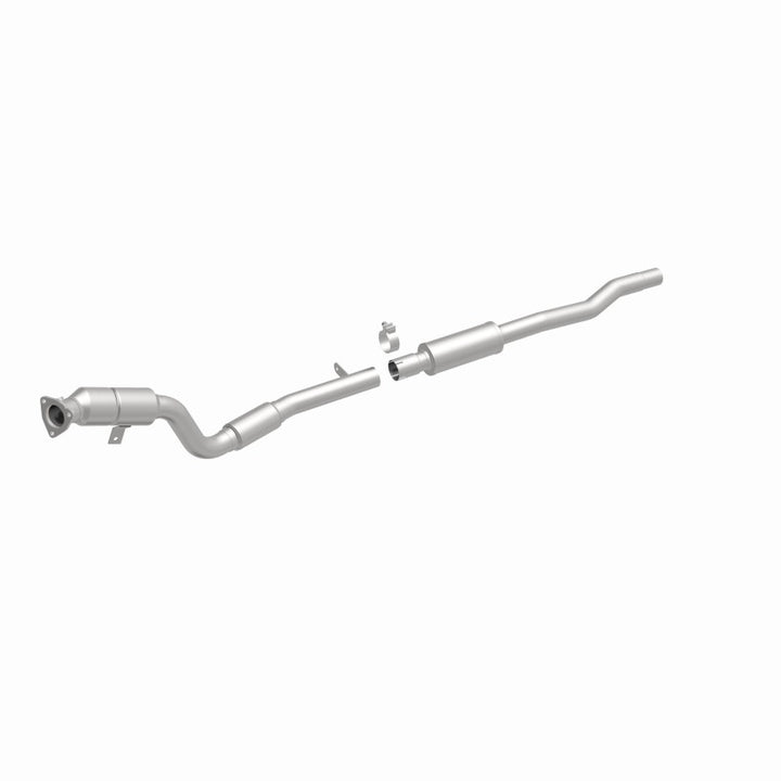 MagnaFlow OEM Grade Direct-Fit Catalytic Converter - Audi A8 Quattro 4.2L 2004-2006 - Driver Side, 360 degree view