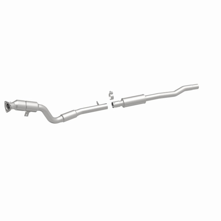 MagnaFlow OEM Grade Direct-Fit Catalytic Converter - Audi A8 Quattro 4.2L 2004-2006 - Driver Side, 360 degree view