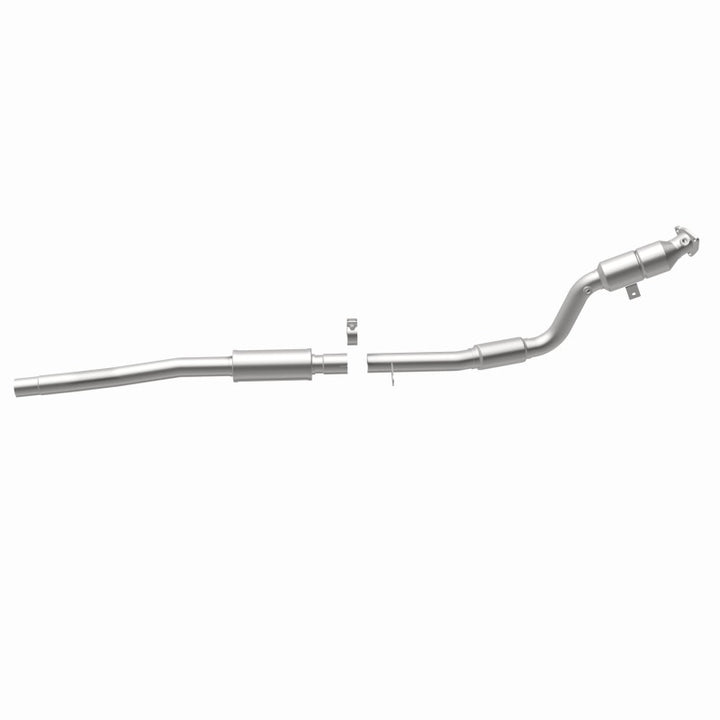 MagnaFlow OEM Grade Direct-Fit Catalytic Converter - Audi A8 Quattro 4.2L 2004-2006 - Driver Side, 360 degree view
