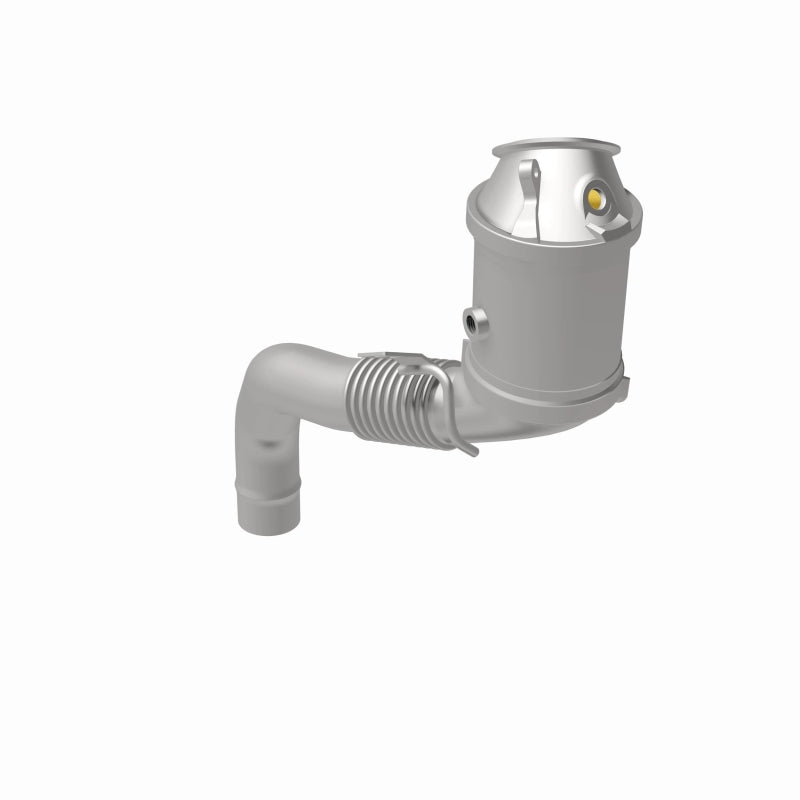 MagnaFlow OEM-Grade Direct-Fit Catalytic Converter - BMW 550i / 650i 4.4L 2013-2019, 360 degree view