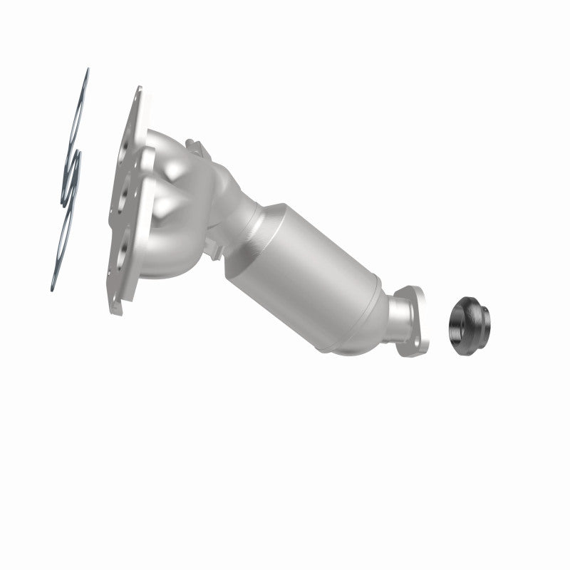 MagnaFlow OEM-Grade Direct-Fit Catalytic Converter - Toyota Sienna 3.5L V6 (2011), 360 degree view