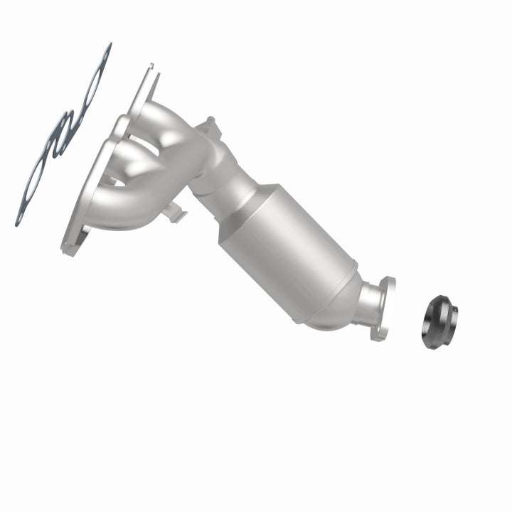 MagnaFlow OEM-Grade Direct-Fit Catalytic Converter - Toyota Sienna 3.5L V6 (2011), 360 degree view