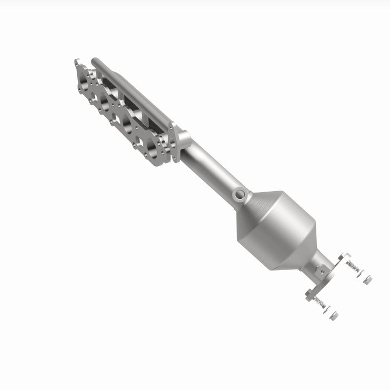 MagnaFlow OEM-Grade Direct-Fit Manifold Catalytic Converter - Lexus GX460 2016-2023 V8 4.6L, view 4