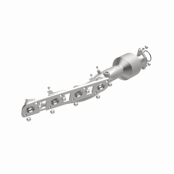 MagnaFlow OEM Grade Direct-Fit Manifold Catalytic Converter - Nissan Titan / Armada 2016-2022 - Left Side, 360 degree view