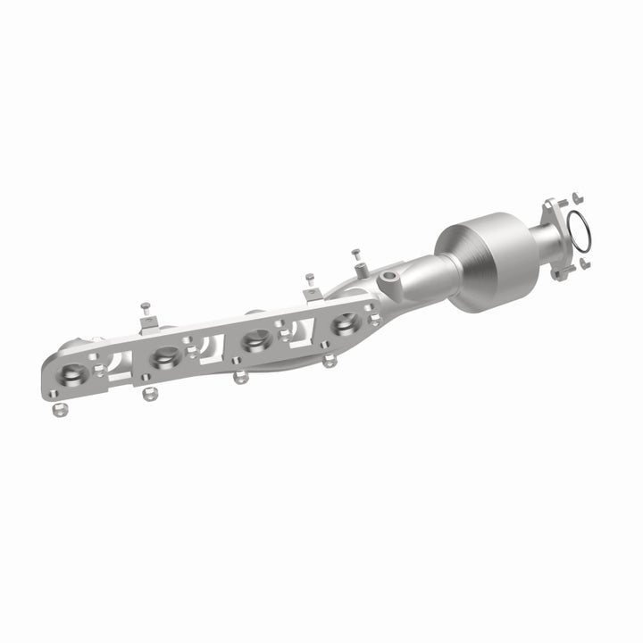MagnaFlow OEM Grade Direct-Fit Manifold Catalytic Converter - Nissan Titan / Armada 2016-2022 - Left Side, 360 degree view