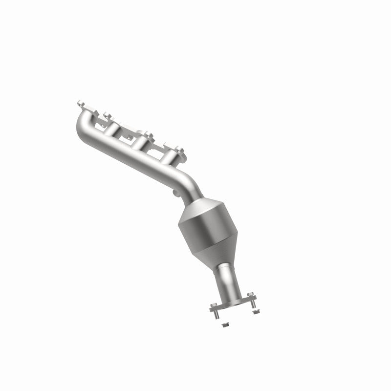 MagnaFlow OEM-Grade Direct-Fit Manifold Catalytic Converter - Toyota 4Runner / Lexus GX470 4.7L V8 2003-2005 - Driver Side, view 4