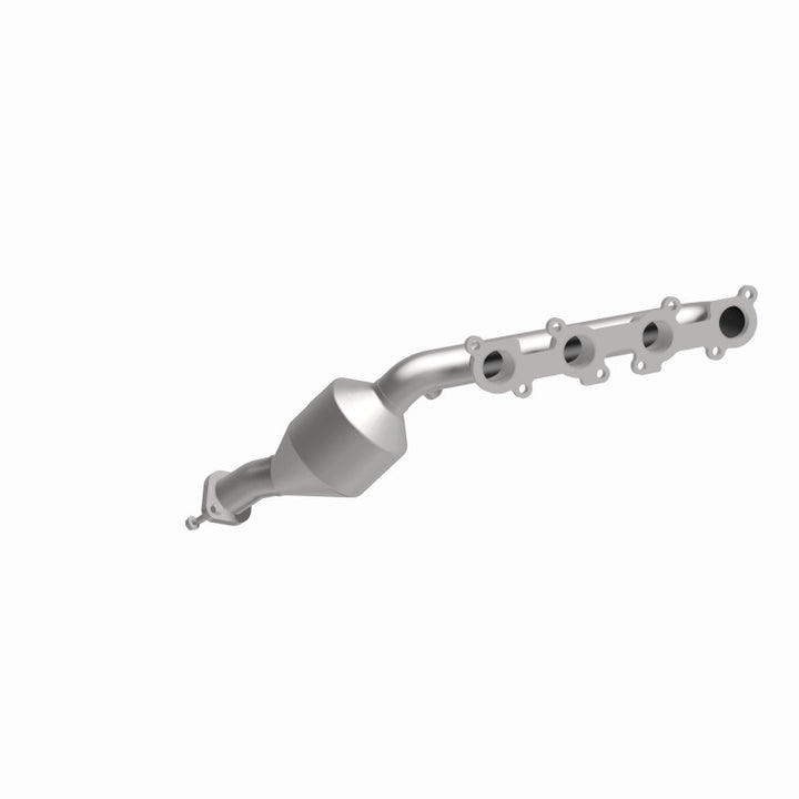 MagnaFlow OEM-Grade Direct-Fit Manifold Catalytic Converter - Toyota 4Runner / Lexus GX470 4.7L V8 2003-2005 - Driver Side, view 9