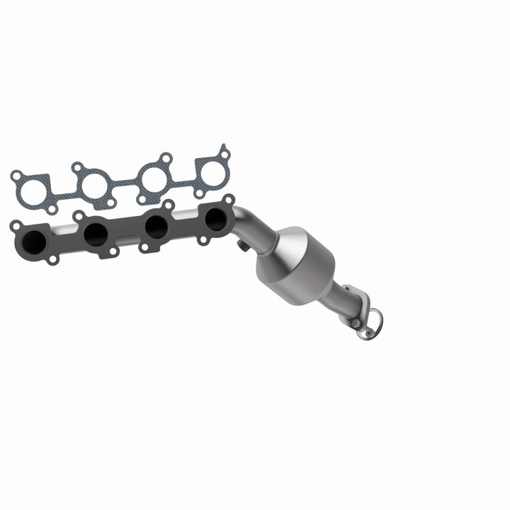 MagnaFlow OEM-Grade Direct-Fit Manifold Catalytic Converter - Toyota 4Runner Lexus GX470 4.7L (2003-2005) - Passenger Side, view 3