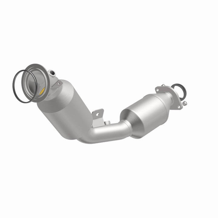MagnaFlow OEM Grade Left Direct-Fit Catalytic Converter - Toyota Tundra / Sequoia 3.4L 2022-2025, 360 degree view
