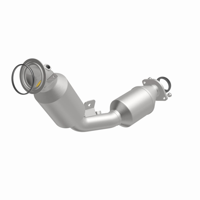 MagnaFlow OEM Grade Left Direct-Fit Catalytic Converter - Toyota Tundra / Sequoia 3.4L 2022-2025, 360 degree view