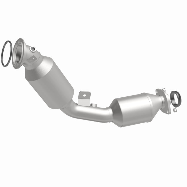 MagnaFlow OEM Grade Left Direct-Fit Catalytic Converter - Toyota Tundra / Sequoia 3.4L 2022-2025, 360 degree view