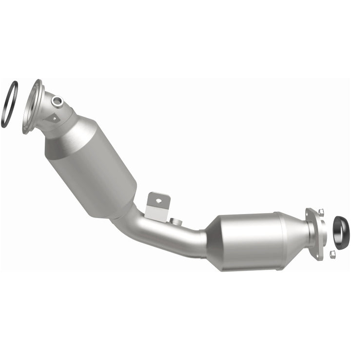 MagnaFlow OEM Grade Left Direct-Fit Catalytic Converter - Toyota Tundra / Sequoia 3.4L 2022-2025, view 4