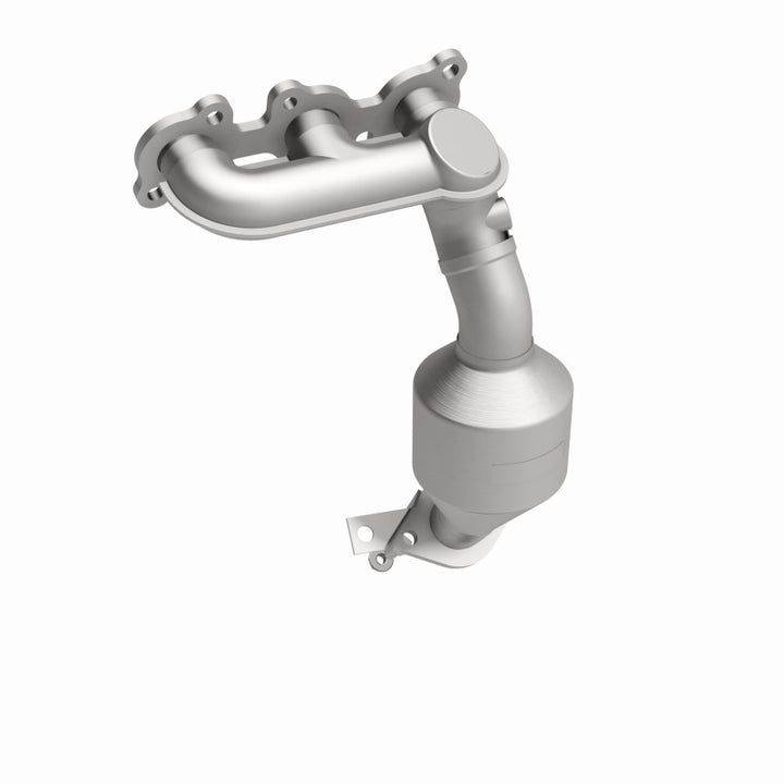 MagnaFlow OEM Grade Left Manifold Catalytic Converter - Toyota Highlander / Sienna 3.3L 2004-2010 - 51540, 360 degree view