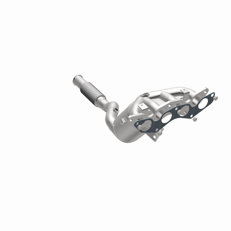 MagnaFlow OEM Grade Manifold Catalytic Converter - Ford EcoSport 2018-2022, 360 degree view