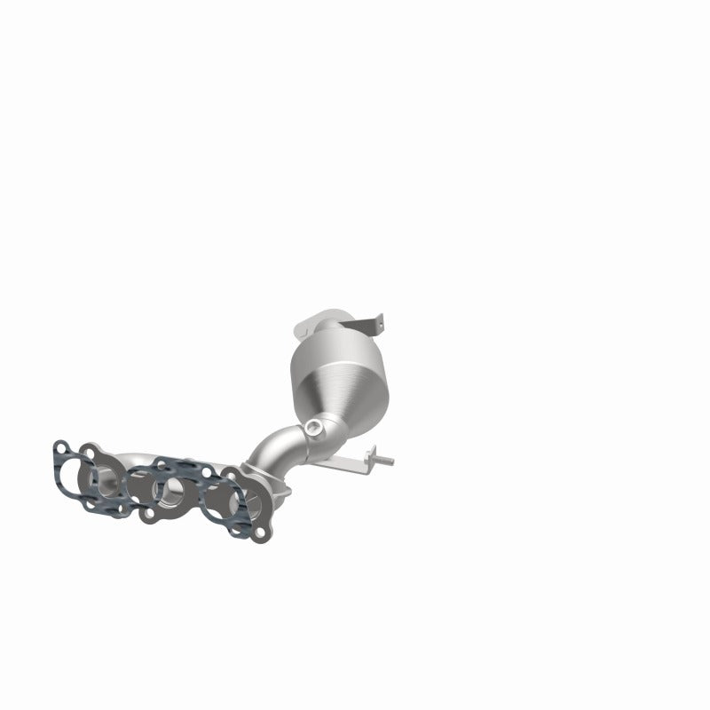 MagnaFlow OEM Grade Manifold Catalytic Converter - Toyota Sienna 3.3L 2004-2006 - 49834, 360 degree view