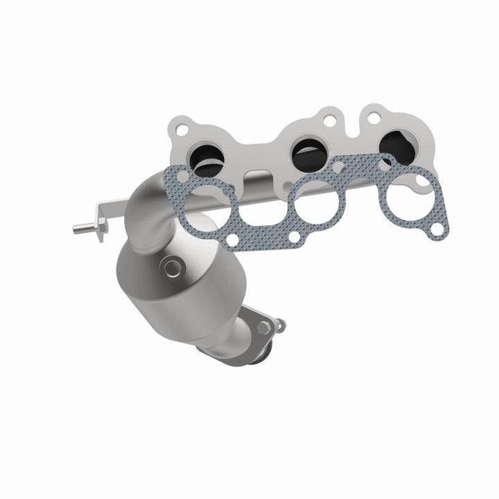 MagnaFlow OEM Grade Manifold Catalytic Converter - Toyota Highlander / Sienna 3.3L 2004-2007, 360 degree view
