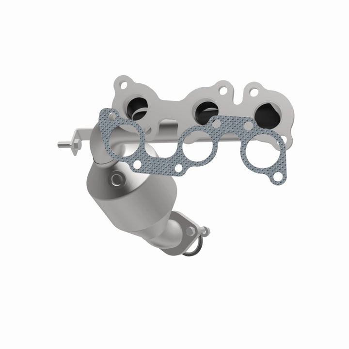 MagnaFlow OEM Grade Manifold Catalytic Converter - Toyota Highlander / Sienna 3.3L 2004-2007, 360 degree view
