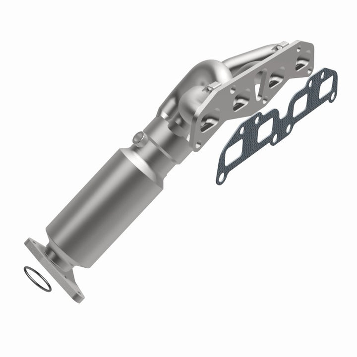 MagnaFlow OEM Grade Manifold Catalytic Converter - Nissan Frontier / Suzuki Equator 2.5L 2005-2019 - 51596, 360 degree view