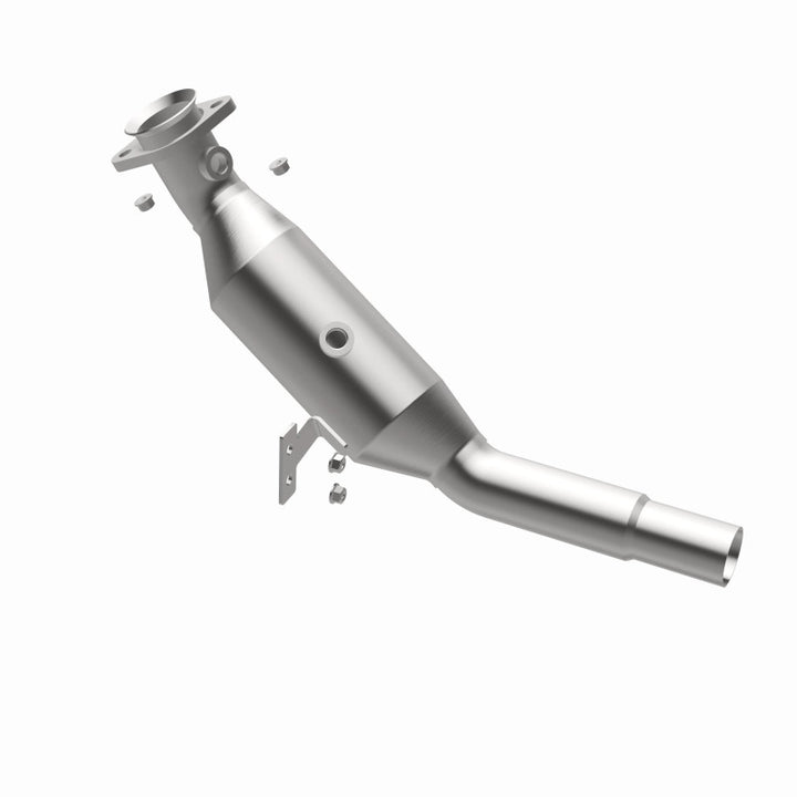 MagnaFlow OEM Grade Primary Direct-Fit Catalytic Converter - Mercedes-Benz E400 2015-2017, 360 degree view