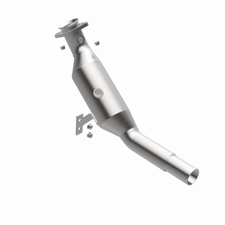 MagnaFlow OEM Grade Primary Direct-Fit Catalytic Converter - Mercedes-Benz E400 2015-2017, 360 degree view