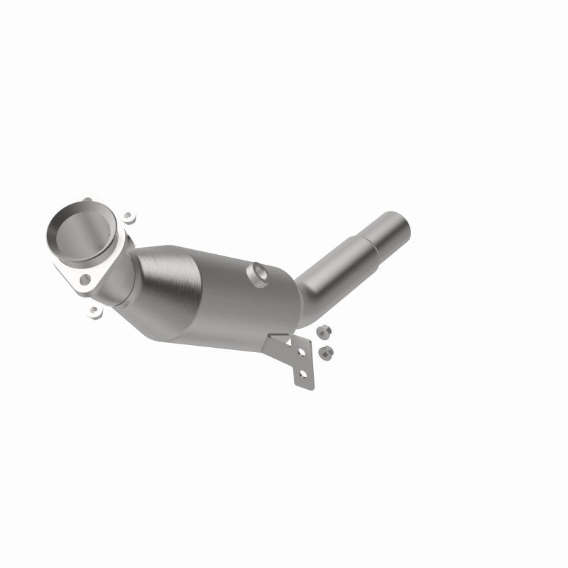 MagnaFlow OEM Grade Primary Direct-Fit Catalytic Converter - Mercedes-Benz E400 2015-2017, 360 degree view